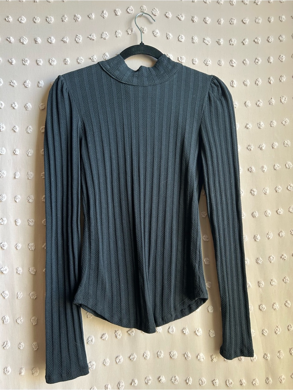 Free People Party‎ in the Pack Open Back Tie Detail Long Sleeve Tee Sz S Black